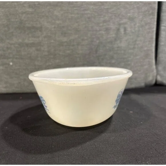 Vintage Glasbake Milk Glass Rectangular Baking Dishes With Blue Farm Scene - Picture 12 of 16